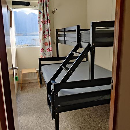 Sólbrekka Guesthouse Mjoifjorthur Eksteriør bilde