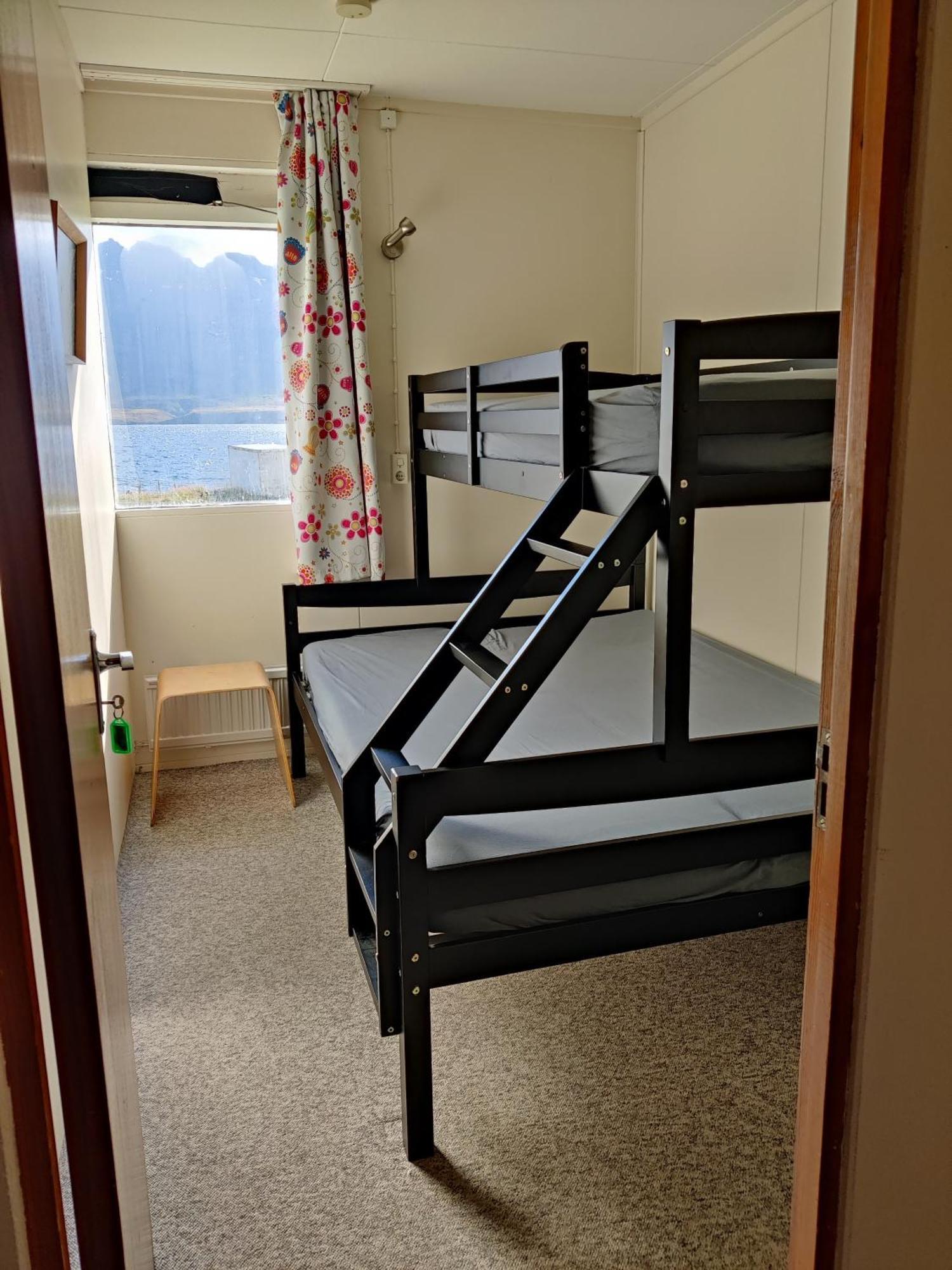 Sólbrekka Guesthouse Mjoifjorthur Eksteriør bilde